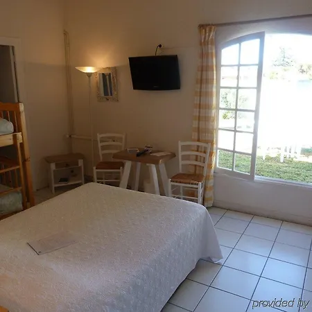Les Gollandieres Hotel